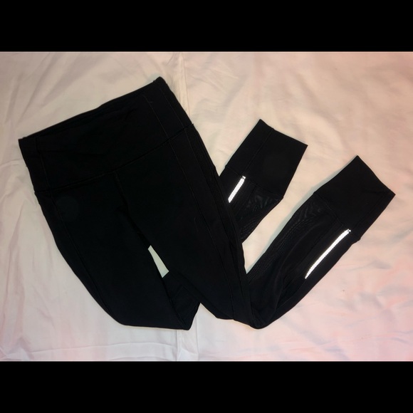 Lululemon Hit It 7/8 Tight - Picture 3 of 3